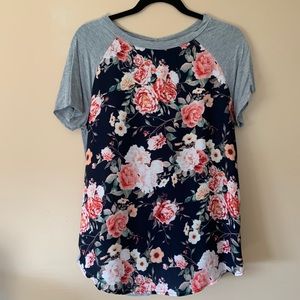 Silver icing floral top with grey back